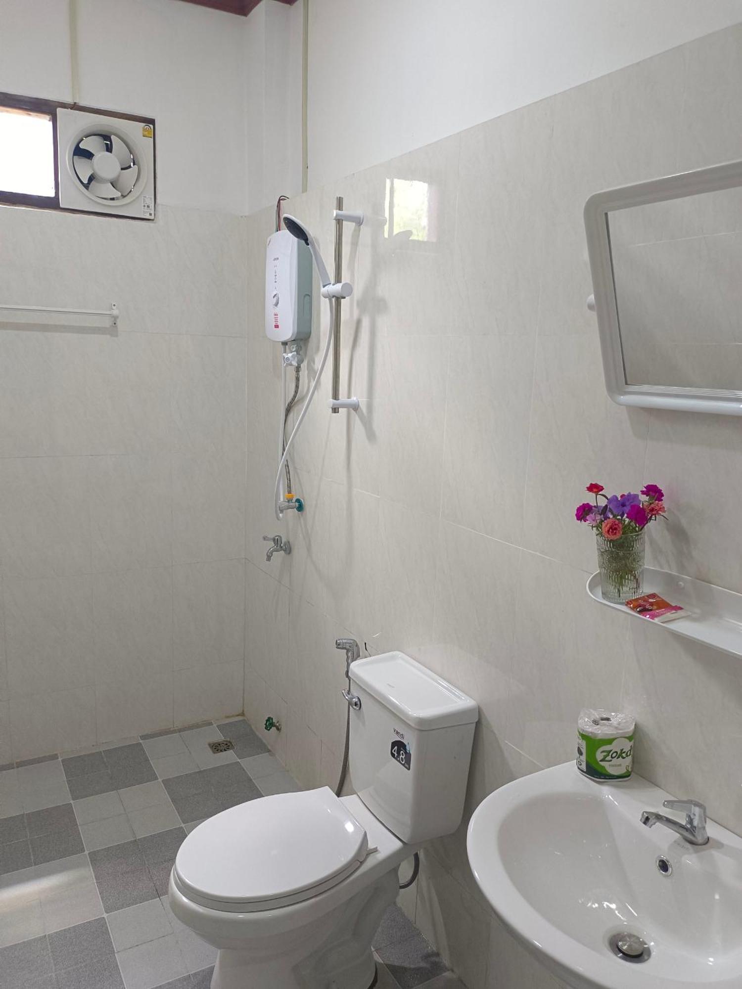 Vang Vieng Champa Hotel Εξωτερικό φωτογραφία